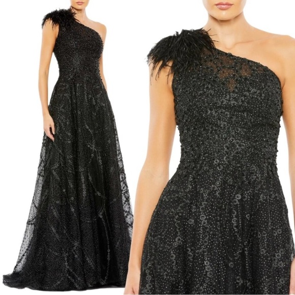 Mac Duggal Dresses & Skirts - Mac Duggal EMBELLISHED ONE SHOULDER A LINE GOWN size 18 NEW $798